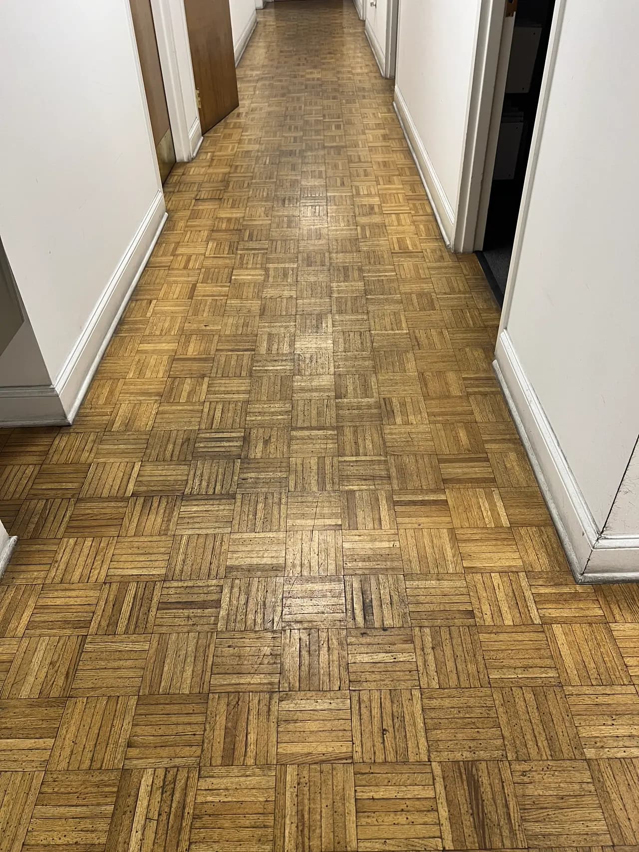 Hardwood Floor Polishing before